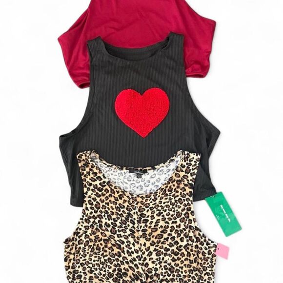 Source Unknown Tops - Women's Crop Top Bundle Size L